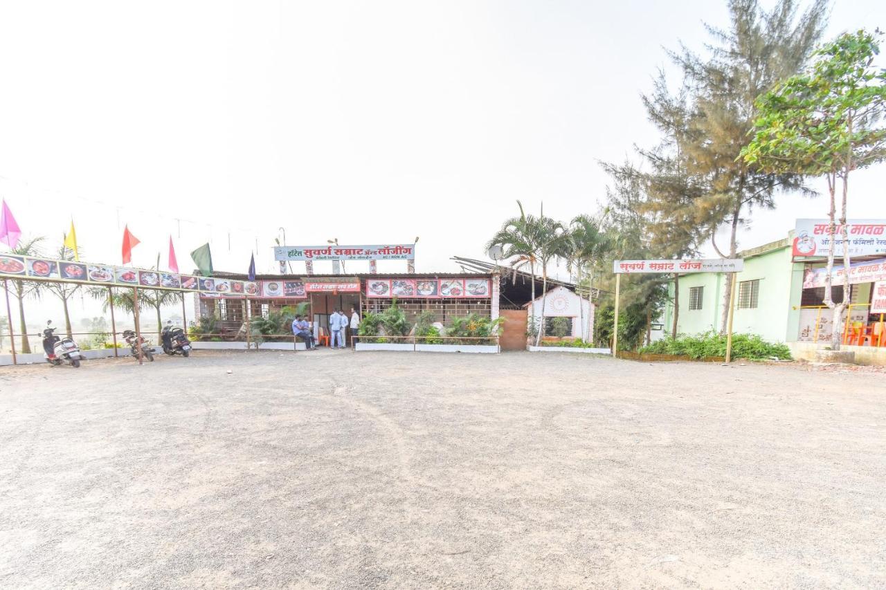 Spot On 65135 Hotel Suvarna Samrat Lodge Khamshet Kültér fotó